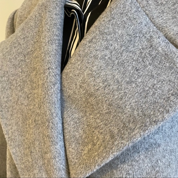 ASOS COAT JACKET US 14 GRAY PEPLUM SWING CHIC BELTED BUTTON CLOSURE MINT COND - Picture 8 of 14